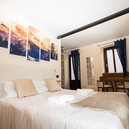 Maison Aubert In Centro Storico อาออสตา ภายนอก รูปภาพ