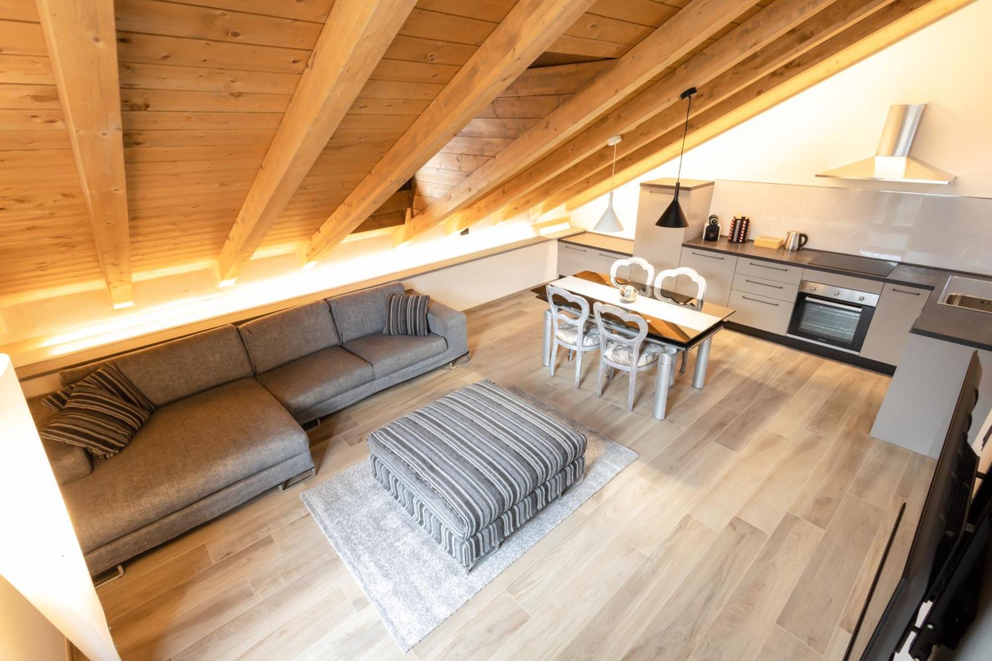 Maison Aubert In Centro Storico อาออสตา ภายนอก รูปภาพ